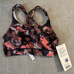 Lululemon size 4 sports bra- new never worn with tags